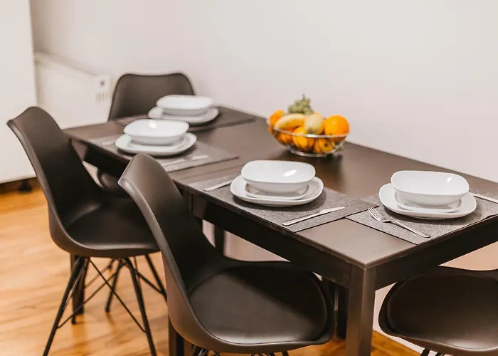 Apartma Amelie & Mimi *